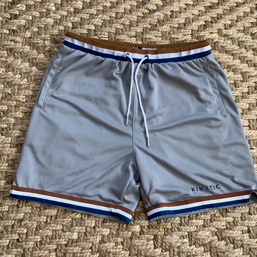 Kinetic thick lined shorts , XL.